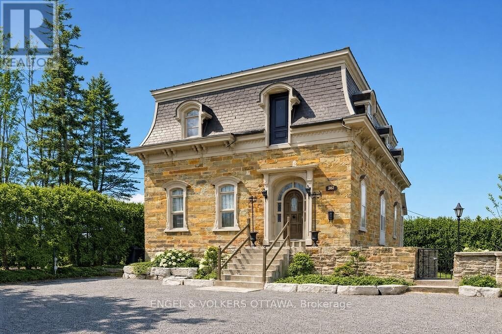 Property Photo: 382 McGill Street ON K6A 1R2