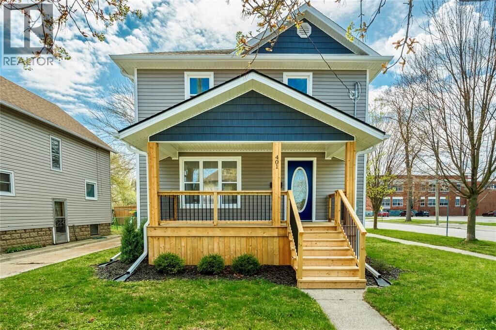 Property Photo:  401 Devine Street  ON N7T 1V6 