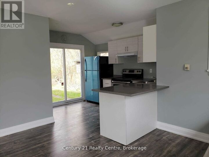 Property Photo: 1491 Pembroke Drive ON L6H 1V6