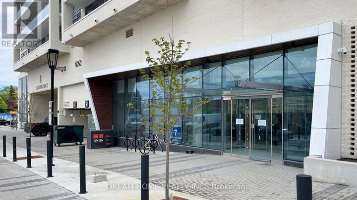 Property Photo:  7 Golden Lion Heights N1602  ON M2M 0C1 