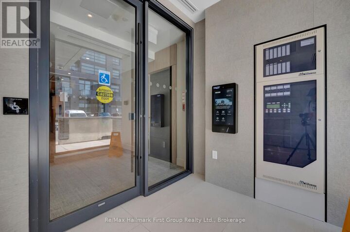 Property Photo:  1610 Charles Street 444  ON L1N 0P5 