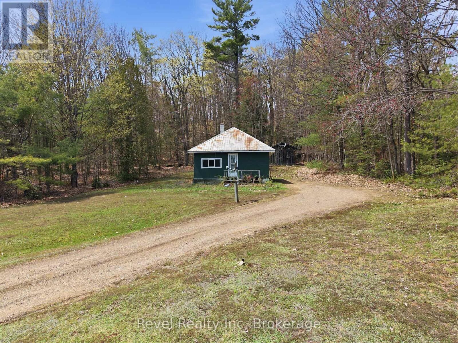 Property Photo:  1163 Vankoughnet Road  ON P1L 1X1 