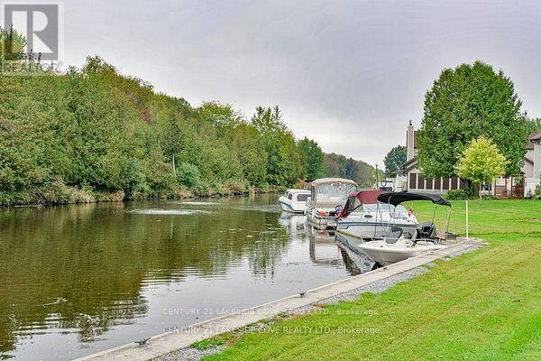 Property Photo:  81 Laguna Parkway South 10  ON L0K 1B0 