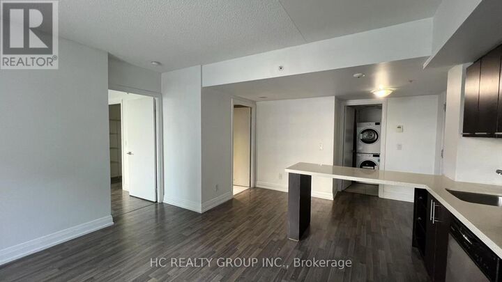 Property Photo:  565 Wilson Avenue 710 W  ON M3H 0C6 