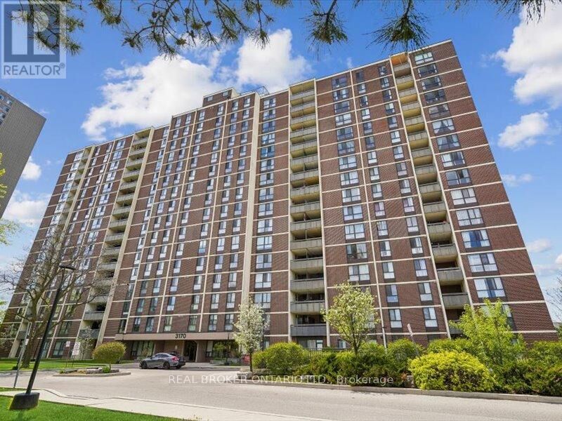 Property Photo:  3170 Kirwin Avenue 1504  ON L5A 3R1 