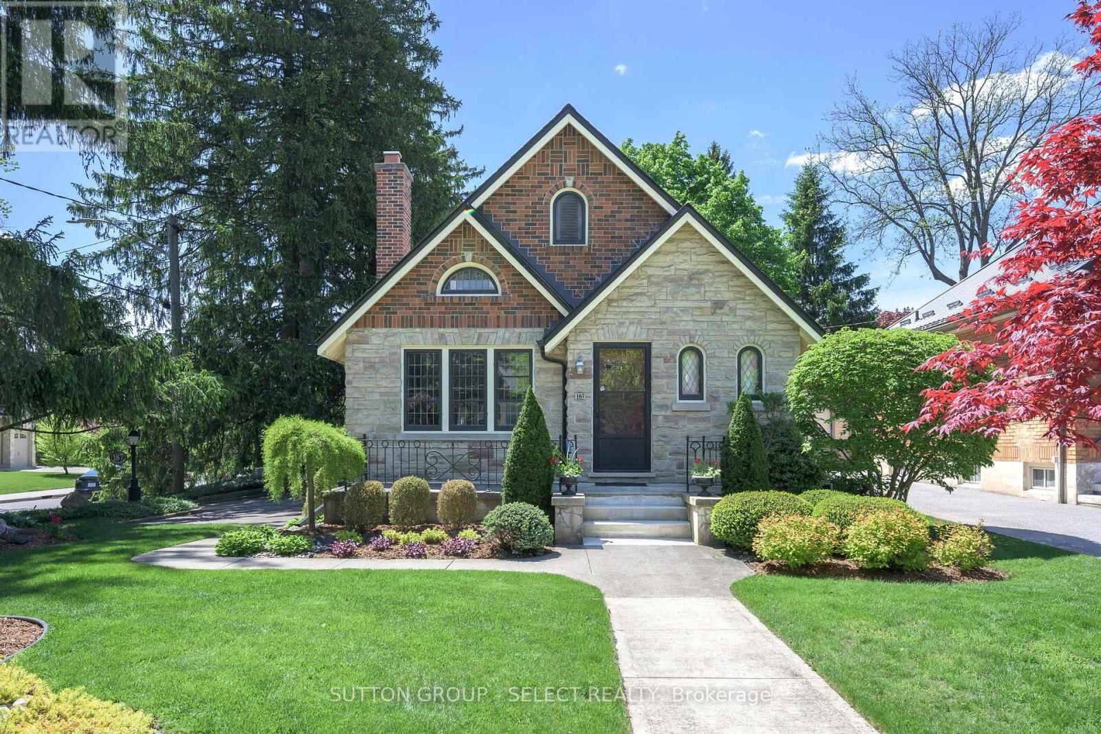 Property Photo:  187 Devonshire Avenue  ON N6C 2H9 