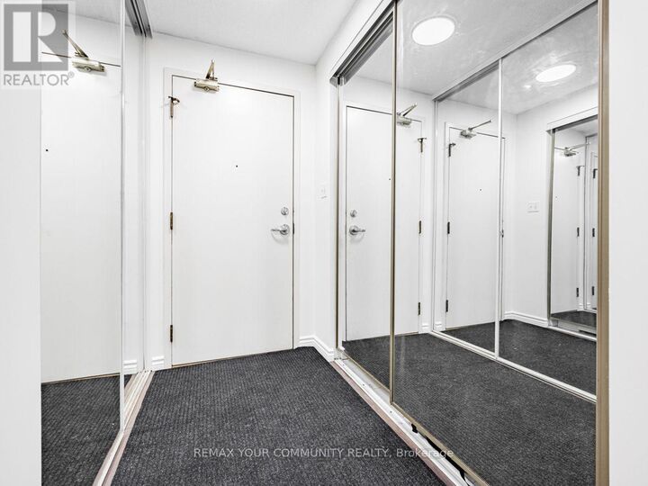 Property Photo:  101 Subway Crescent 304  ON M9B 6K4 