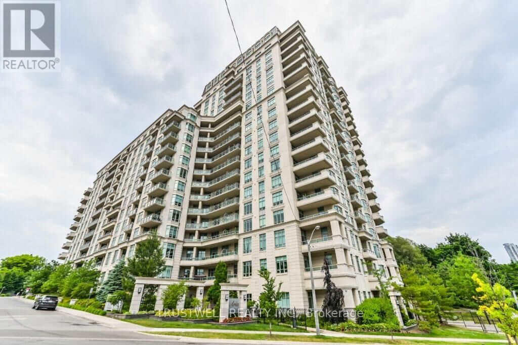 Property Photo:  10 Bloorview Place 517  ON M2J 0B1 