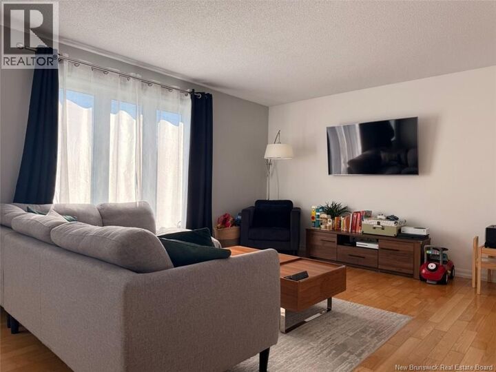 Property Photo:  17 Pine Street  NB E3N 3P6 