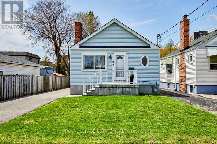 Property Photo:  138 August Avenue  ON M1L 3N4 