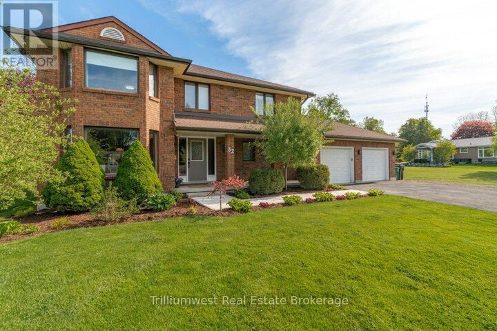 Property Photo:  32 Sunset Drive  ON N0B 2V0 