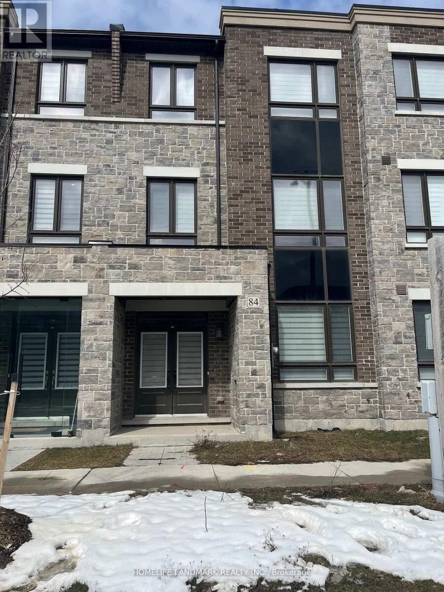 Property Photo:  84 Robert Eaton Avenue  ON L3S 3K5 