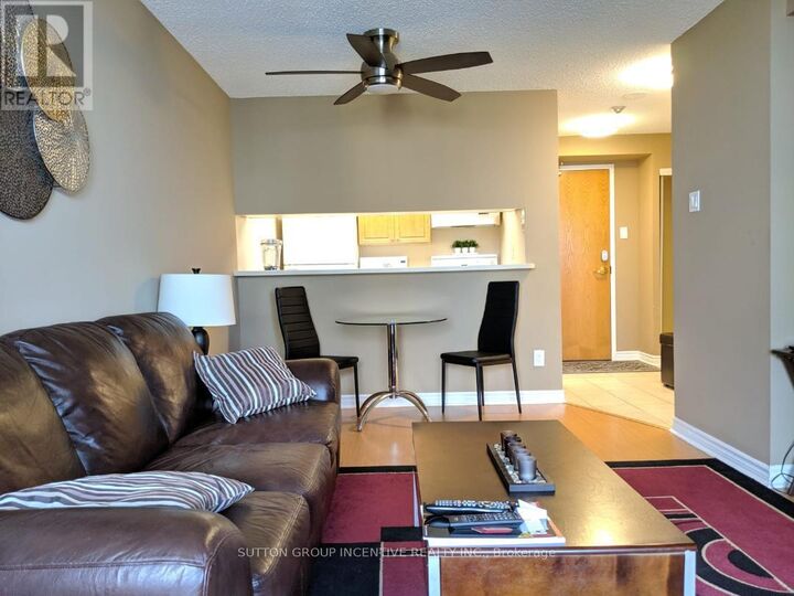 Property Photo: 75 Ellen Street 905 ON L4N 7R6