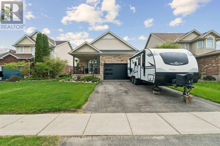 Property Photo: 704 Russell Court ON L9V 3P4