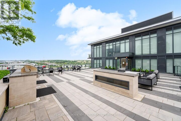 Property Photo:  100 Eagle Rock Way 623  ON L6A 5B9 