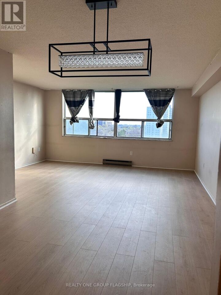 Property Photo:  10 Tobermory Drive 904  ON M3N 2Y5 