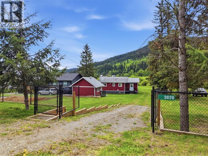 3020 McCreight Road — photo 1