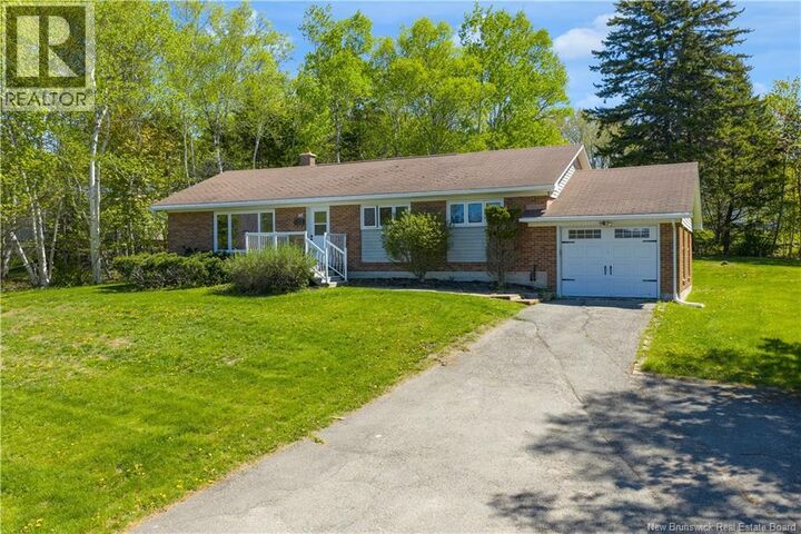 Property Photo:  68 Elizabeth Parkway  NB E2H 1E9 