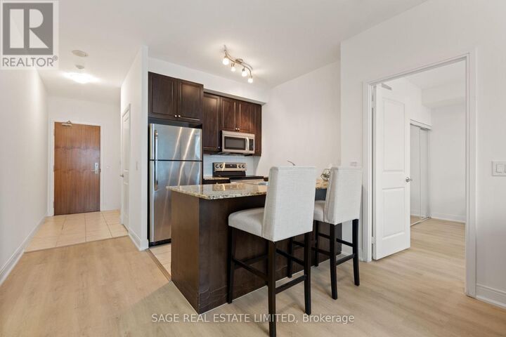 Property Photo:  88 Broadway Avenue 1301  ON M4P 0A5 