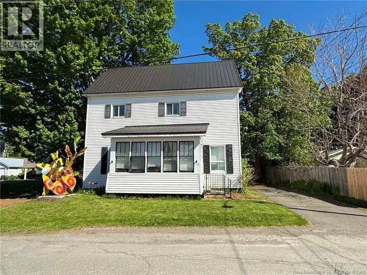 Property Photo:  106 College Street  NB E7M 1K6 