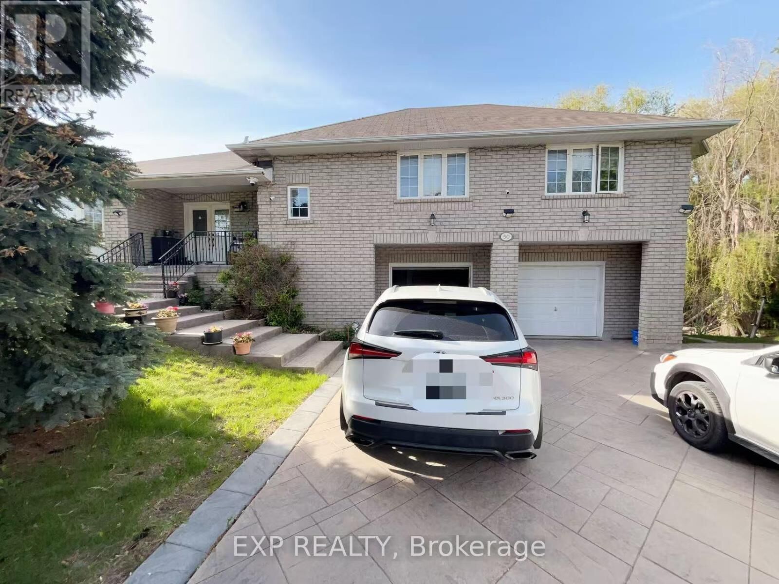 Property Photo: 50 Brookside Road ON L4C 0J6