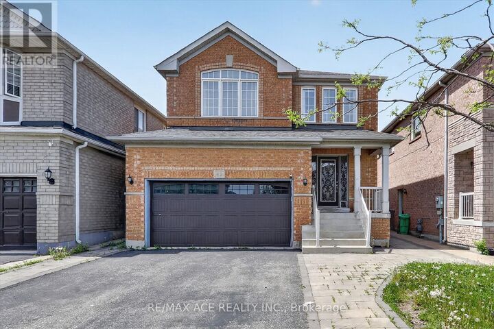 Property Photo:  42 Feather Reed Way  ON L6R 3A3 
