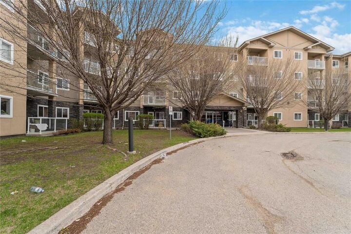Property Photo: 230 Fairhaven Road MB R3P 1A4