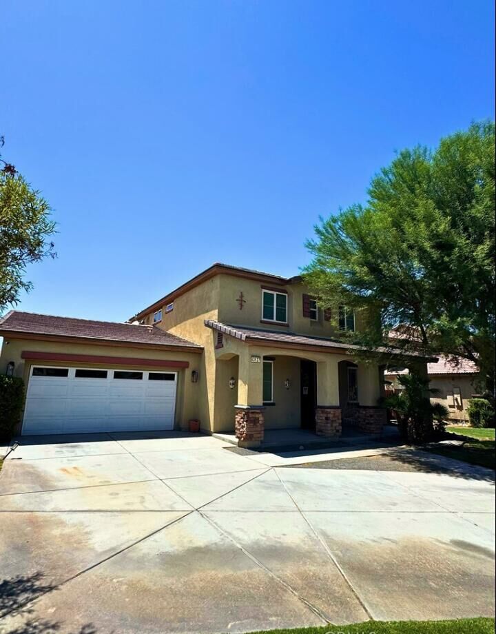 Property Photo:  43627 Regata Court  CA 92203 