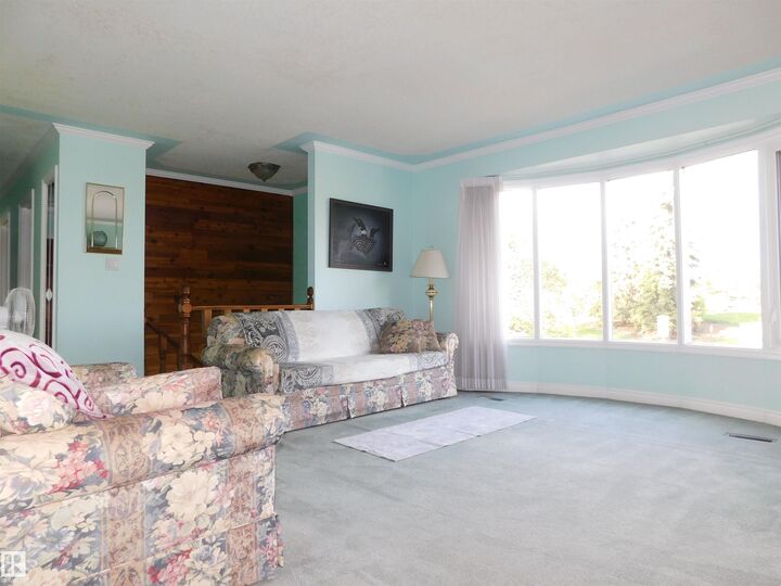 Property Photo:  10908 30 Street NW  AB T5W 1V9 