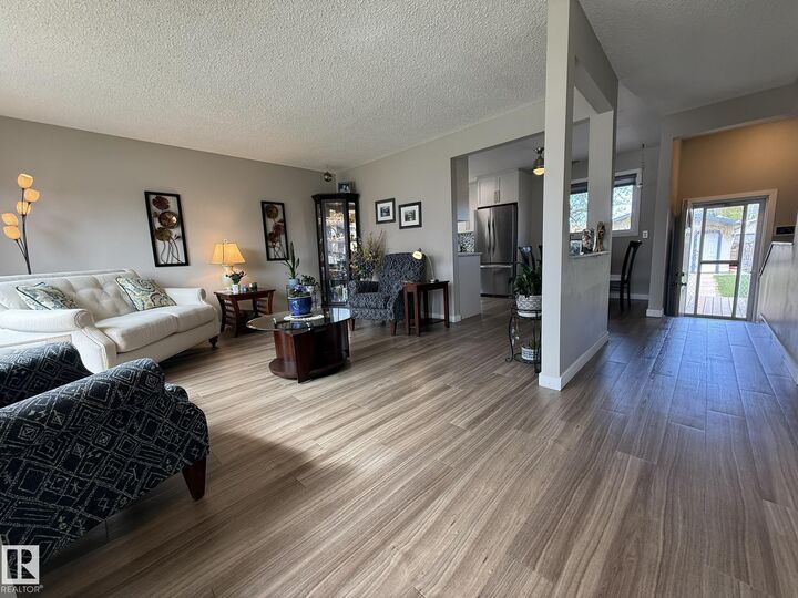 Property Photo:  9848 151 Street NW  AB T5P 1S8 