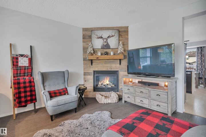 Property Photo: 18 Southwick Point(E) AB T9E 0G1