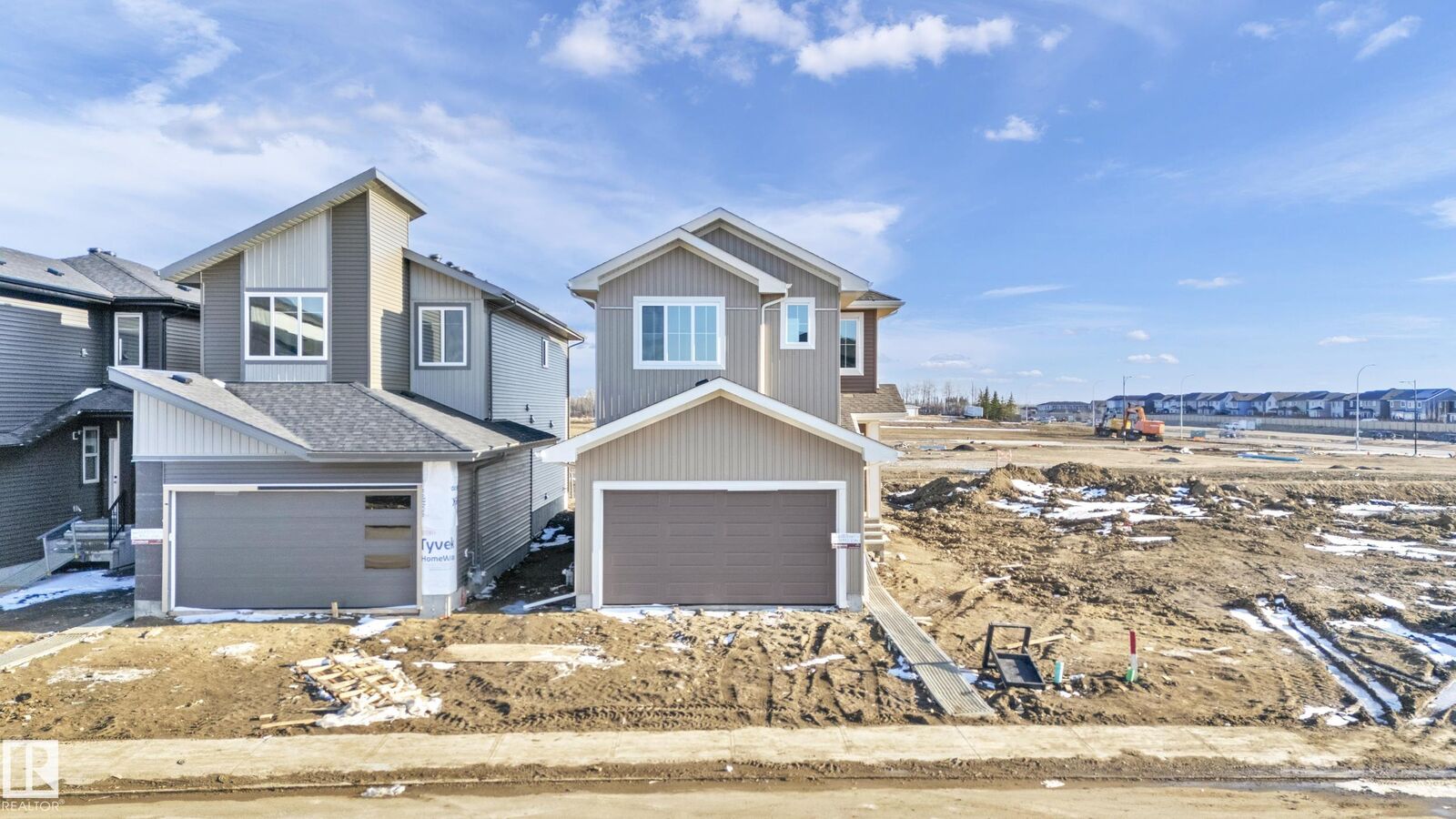 Property Photo: 4915 17 Avenue SW AB T6X 3N1