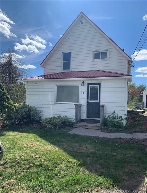 Property Photo: 10 Kirk Street NB E4L 3E8