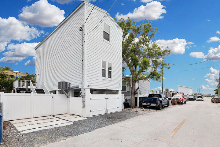 Property Photo:  59 Ed Swift Road  FL 33040 