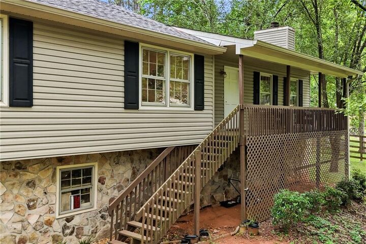 Property Photo:  332 Pine Acres Drive  GA 30115 