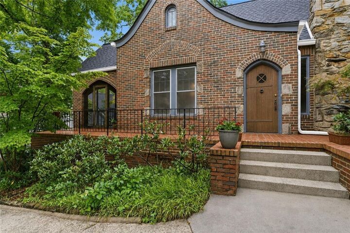 Property Photo:  1431 Cornell Road NE  GA 30306 