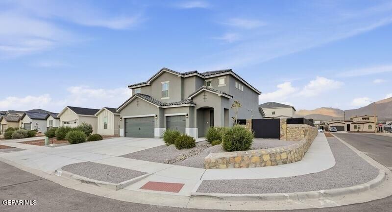 Property Photo: 2370 Enchanted Butte TX 79911