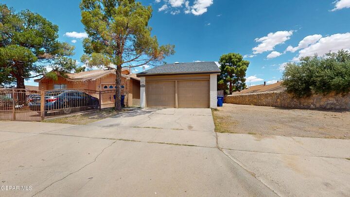Property Photo:  11313 Lake Nemi Drive B  TX 79936 