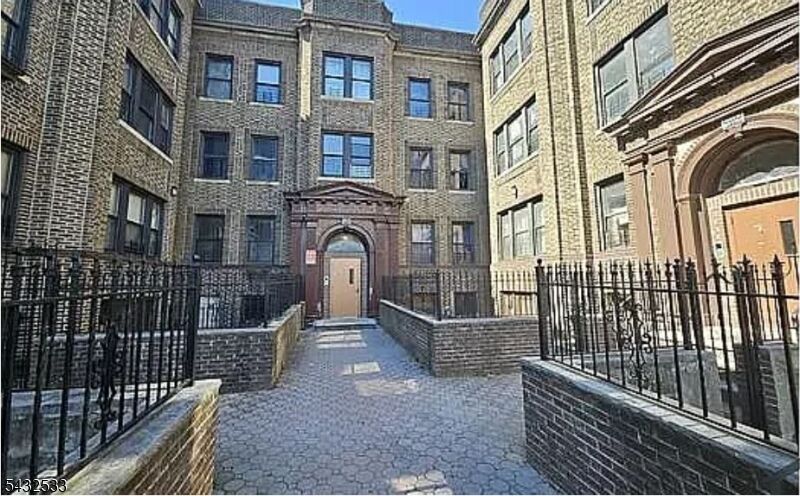 Property Photo: 47 Milford Ave 6 NJ 07108