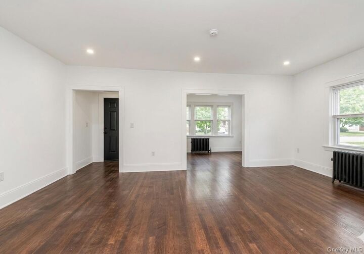 Property Photo:  106 Hillside Avenue  NY 10553 