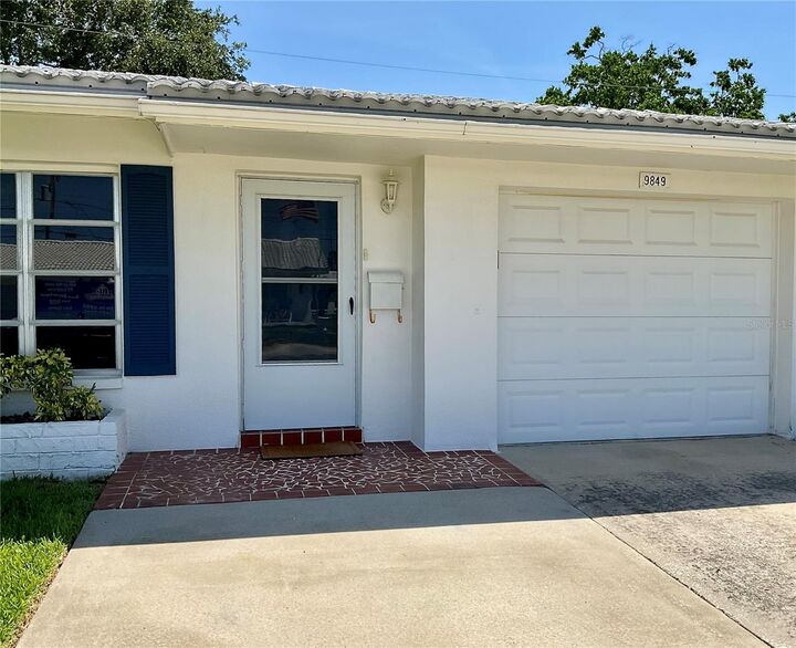Property Photo:  9849 39th Way N  FL 33782 