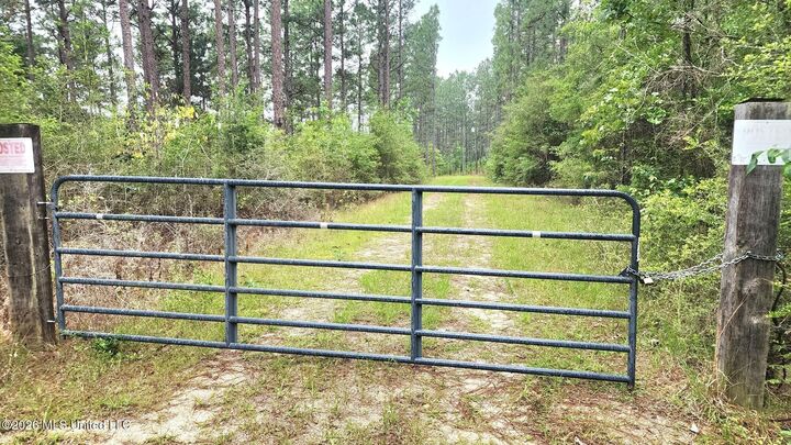 Property Photo:  3 Guillen Drive  MS 39470 