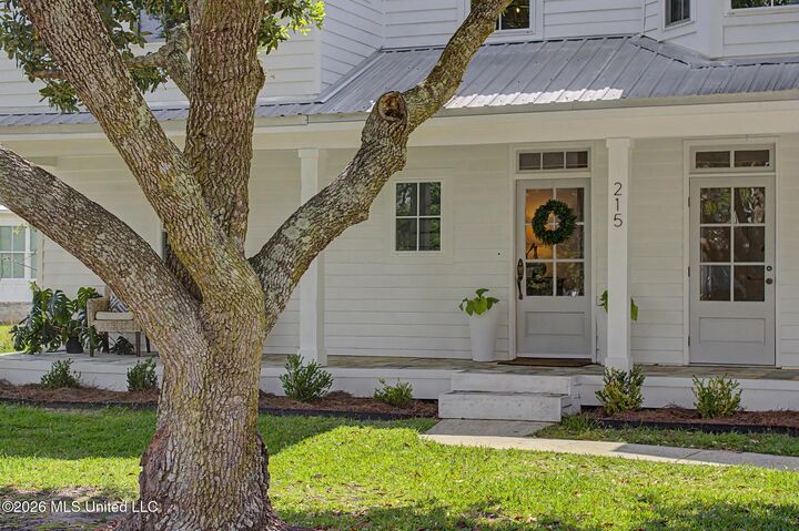 Property Photo: 215 Blue Heron Cove MS 39576