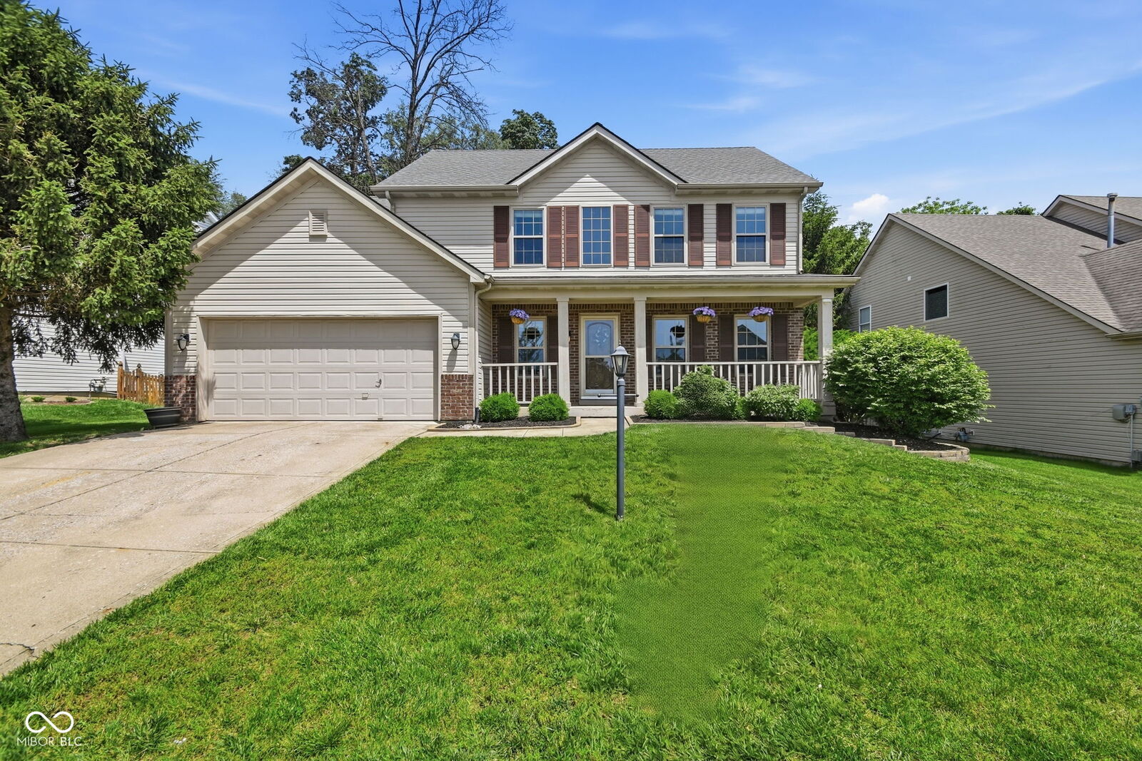 Property Photo: 13849 Stone Haven Drive IN 46033
