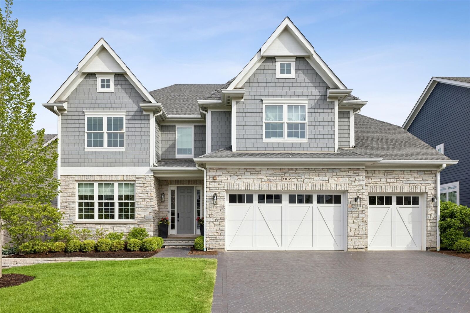 Property Photo:  1102 White Pine Lane  IL 60558 