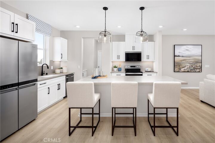 Property Photo: 30661 Albiflora Way CA 92596