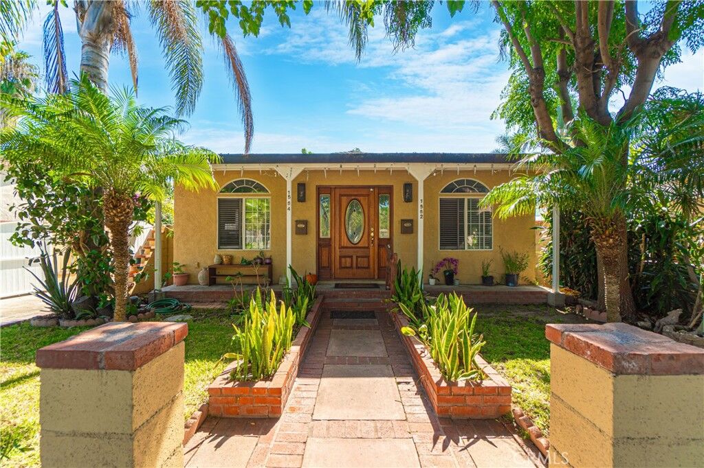 Property Photo:  1562 W 31st Street  CA 90810 