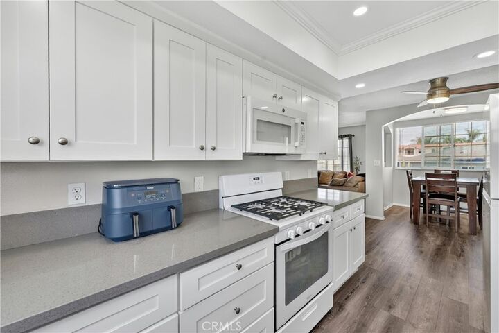 Property Photo:  4191 Baldwin Park Blvd. 2  CA 91706 