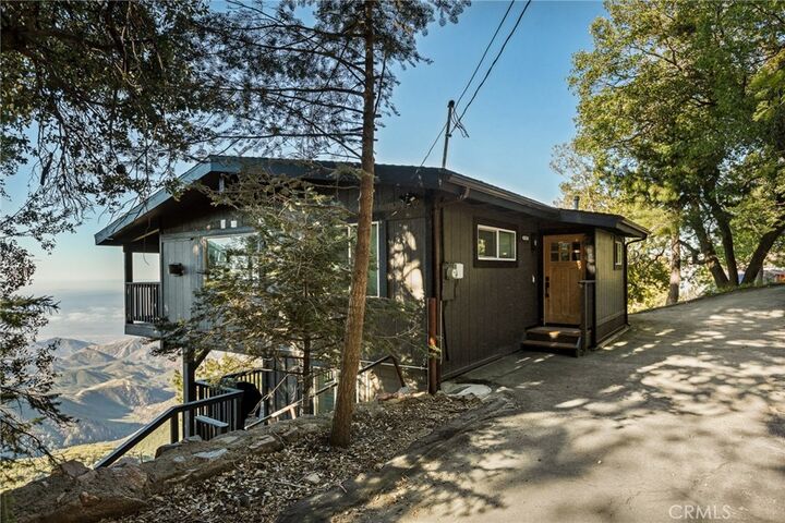 Property Photo:  31537 Old City Creek  CA 92382 