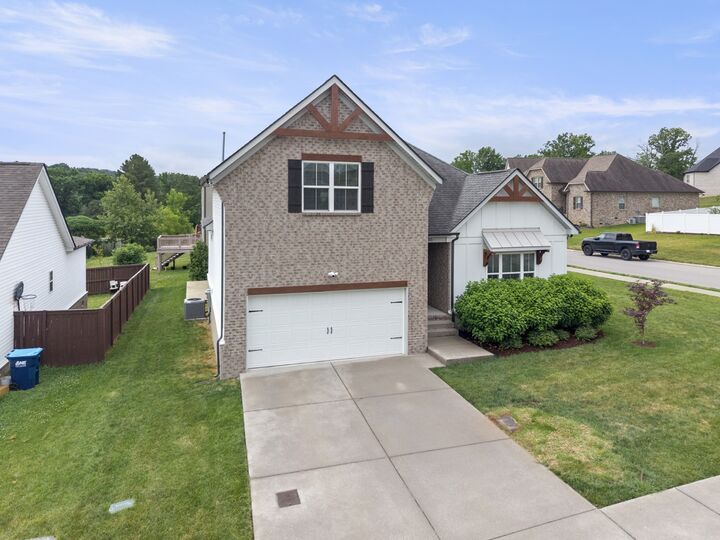 Property Photo: 5905 Covent Ln TN 37167